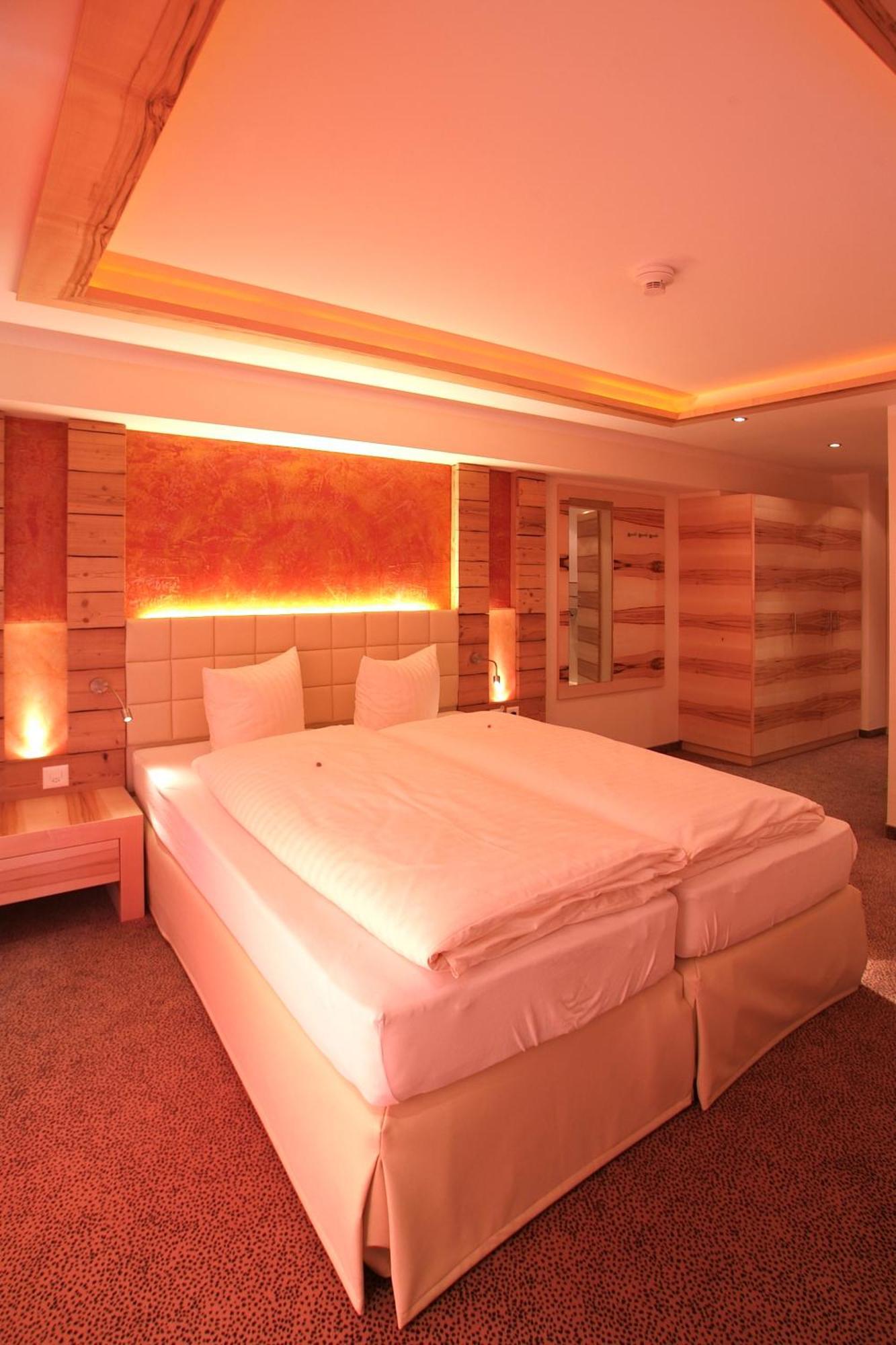 Hotel Garni Muttler Alpinresort&Spa Samnaun Zimmer foto