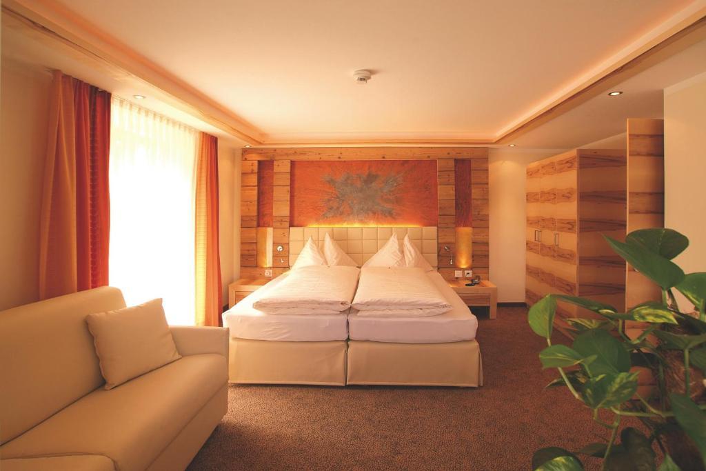 Hotel Garni Muttler Alpinresort&Spa Samnaun Zimmer foto